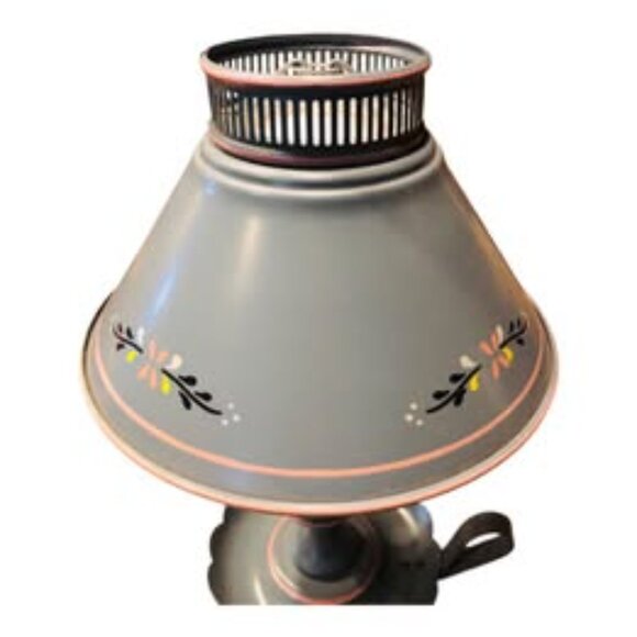 Vintage Toleware Accent Lamp Cottagecore - Picture 2 of 6